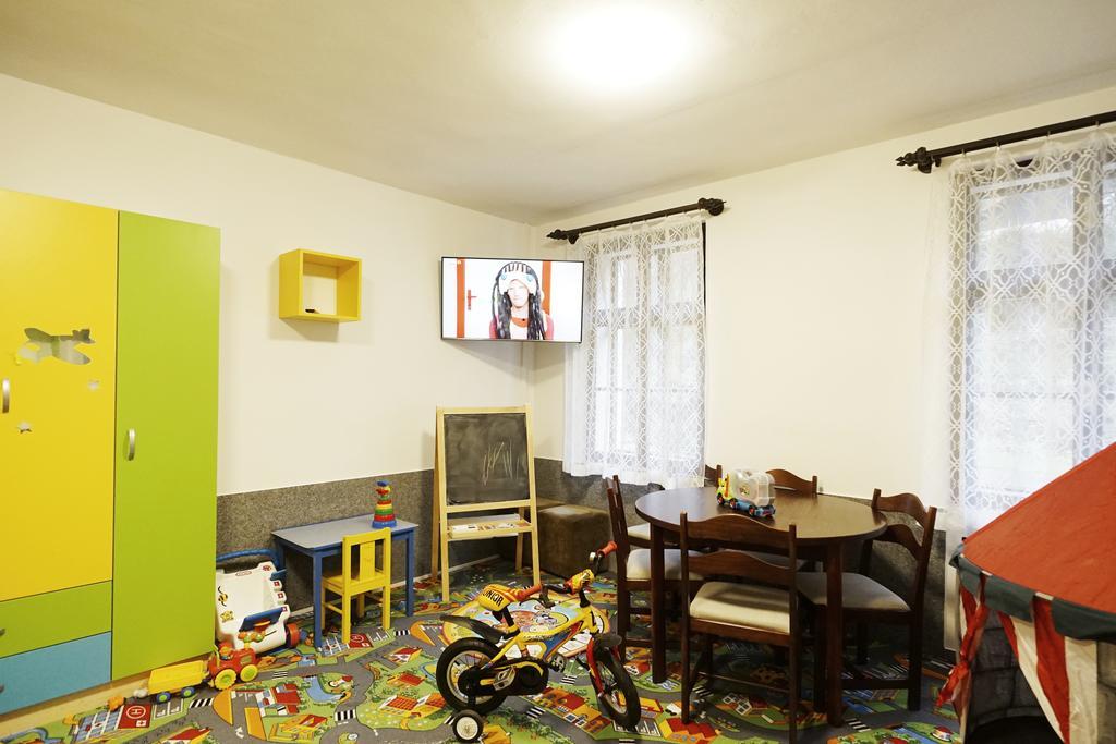 Penzion Family Svoboda nad Úpou Kültér fotó